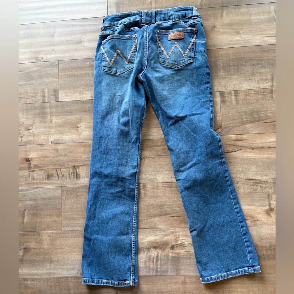 Wrangler Women’s Bootcut Blue Jeans